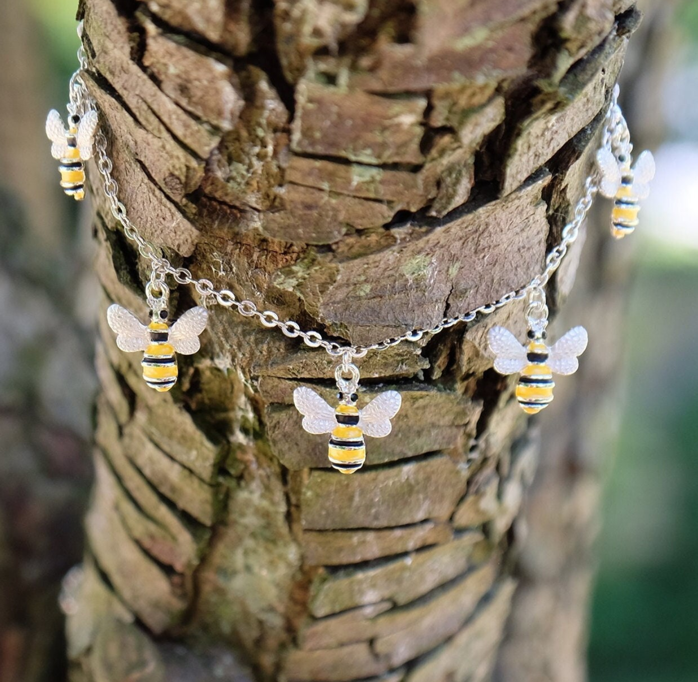 Bracelet: Bee