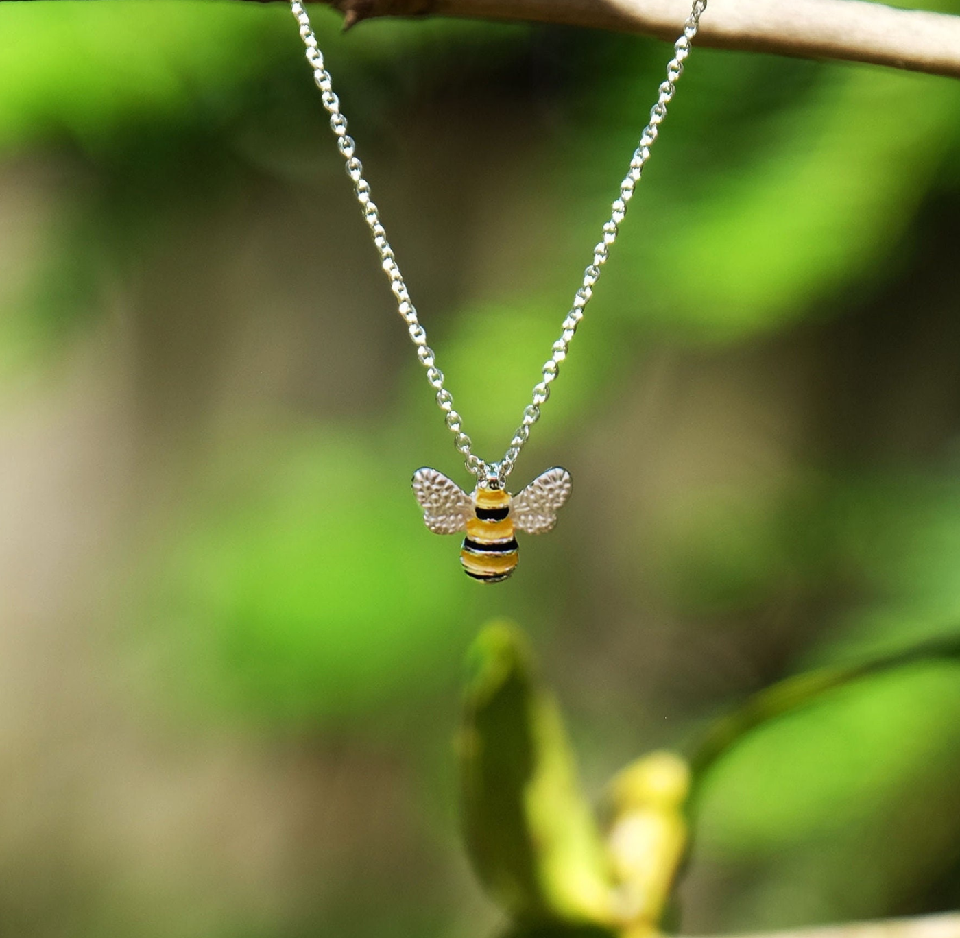 Necklace: Bee