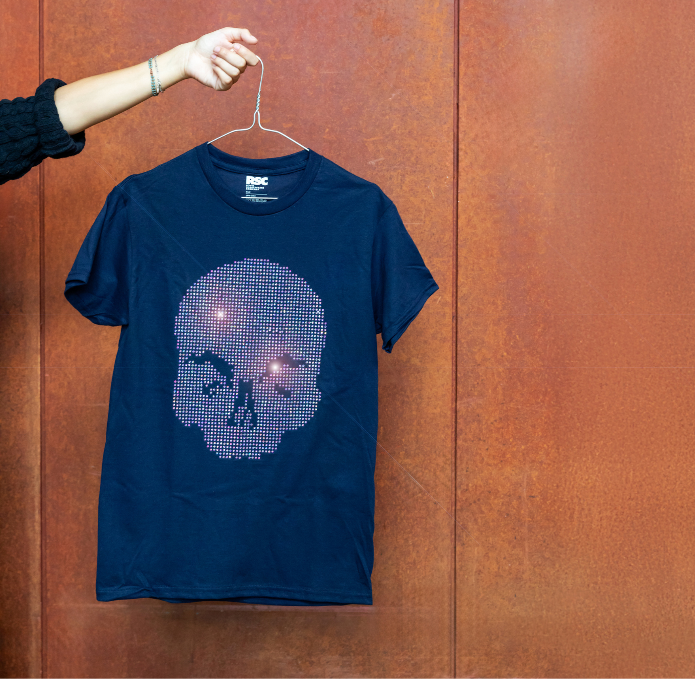Adult T Shirt: Diamante Skull