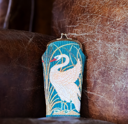 Glasses Pouch: Swan