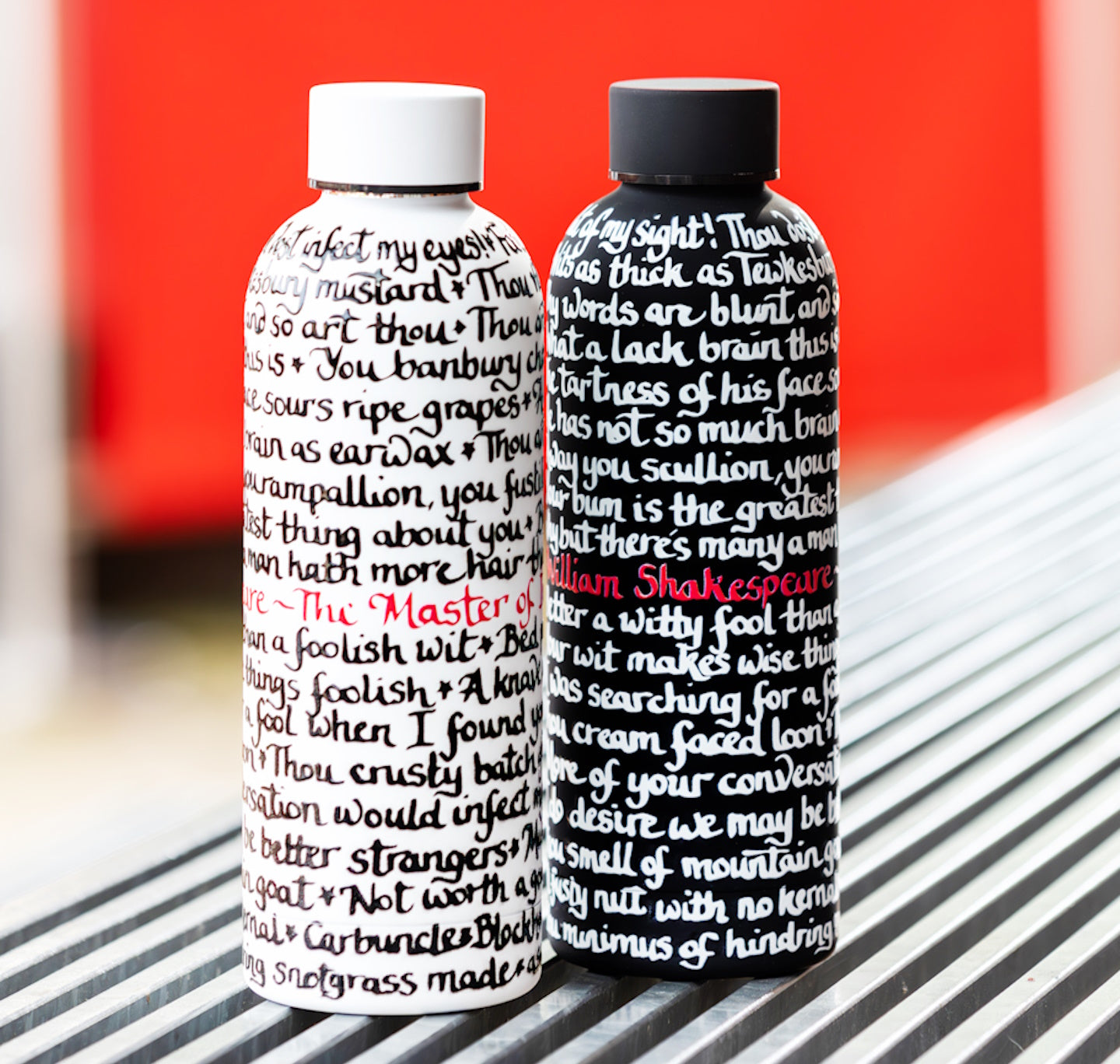 Drinks Bottle: William Shakespeare The Master Of Insults - Black