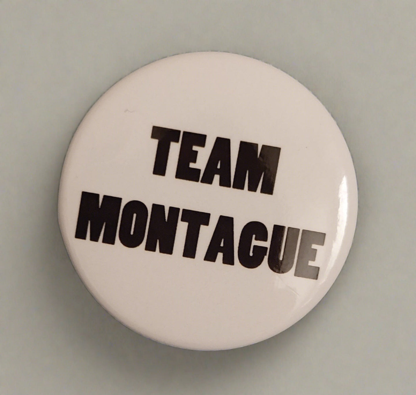 Badge: Team Montague – The RSC shop